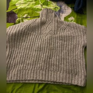 Warm and cozy sweater for women .. small size
